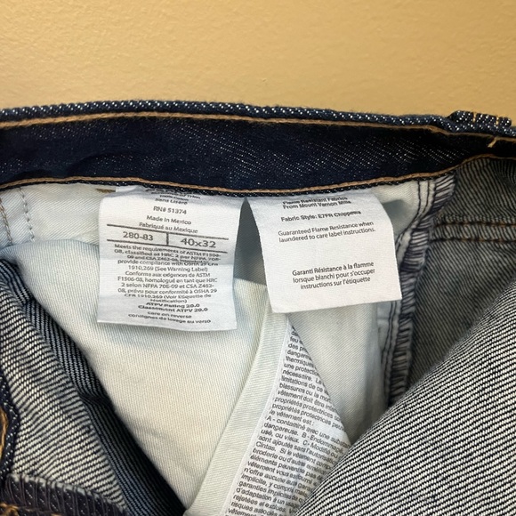 NWT Carhartt Flame-Resistant Rugged Straight Fit 4 Pocket Jean Size 40 x 32 - Picture 9 of 10